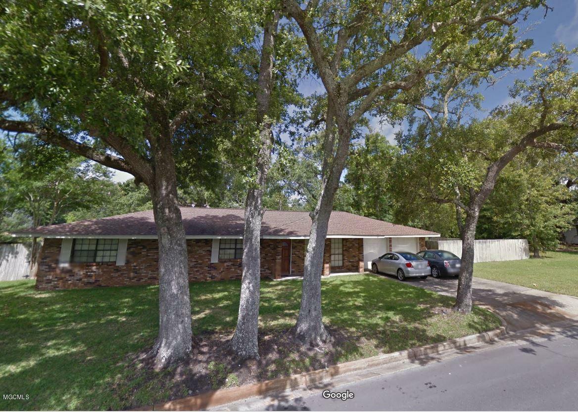 Property Photo: 121 Espy Avenue MS 39571