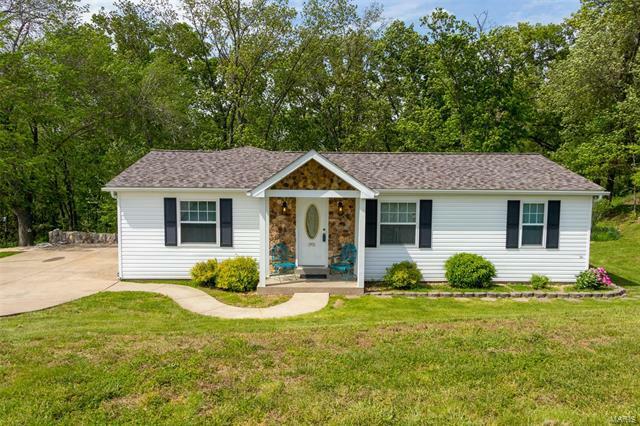 Property Photo: 1901 Erin 63028