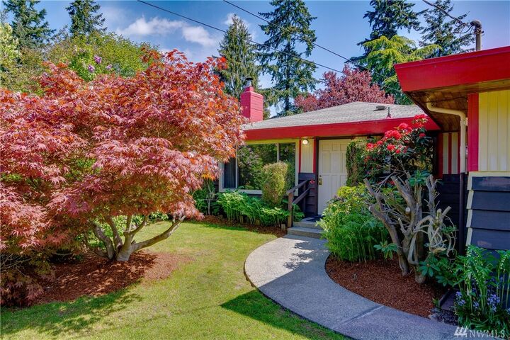 15720 Interlake Ave N Ave N  Shoreline WA 98133 photo