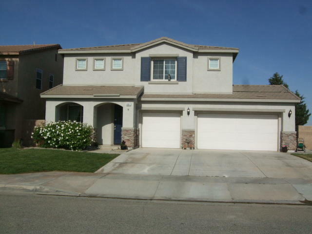 Property Photo:  43812 W 57th Street  CA 93536 