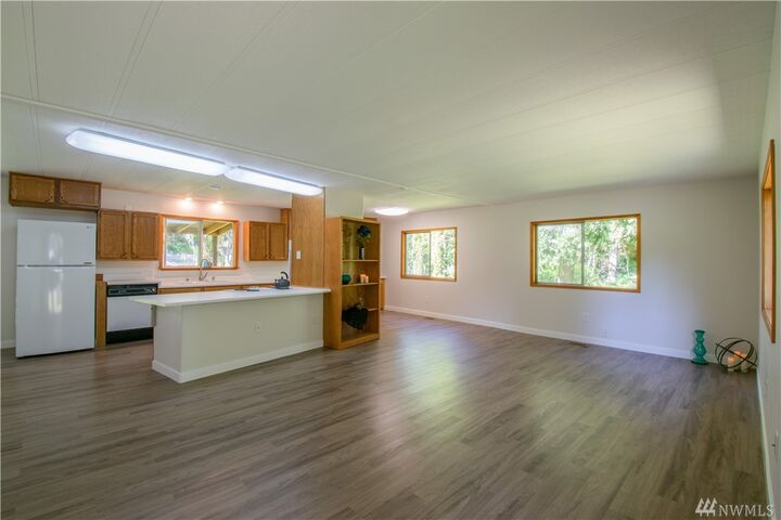 Property Photo: 2785 Busby Rd WA 98277