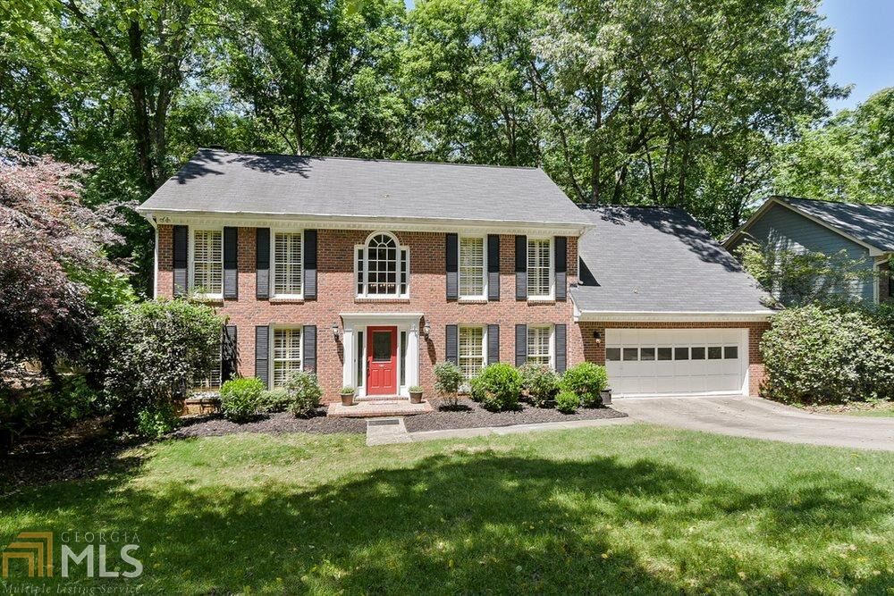 Property Photo: 565 Wood Valley Trace GA 30076