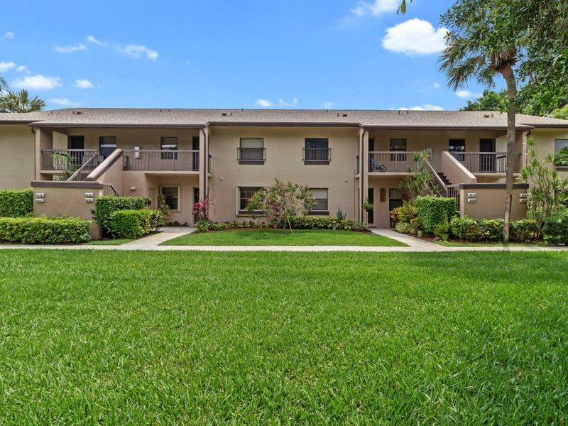 Property Photo:  8337 Boca Glades Boulevard E  FL 33434 