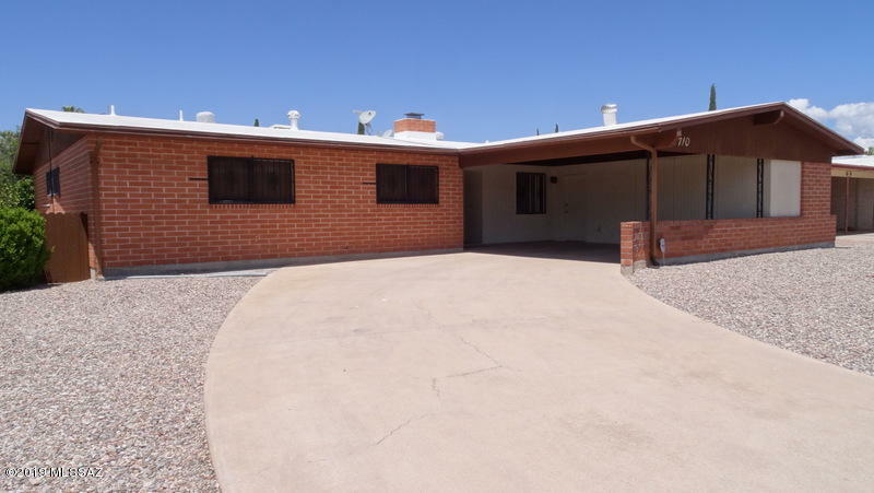 Property Photo:  1710 S Palm Springs Circle  AZ 85710 