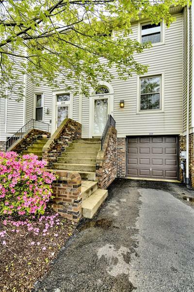 Property Photo:  209 Spring Run Drive  PA 15146 