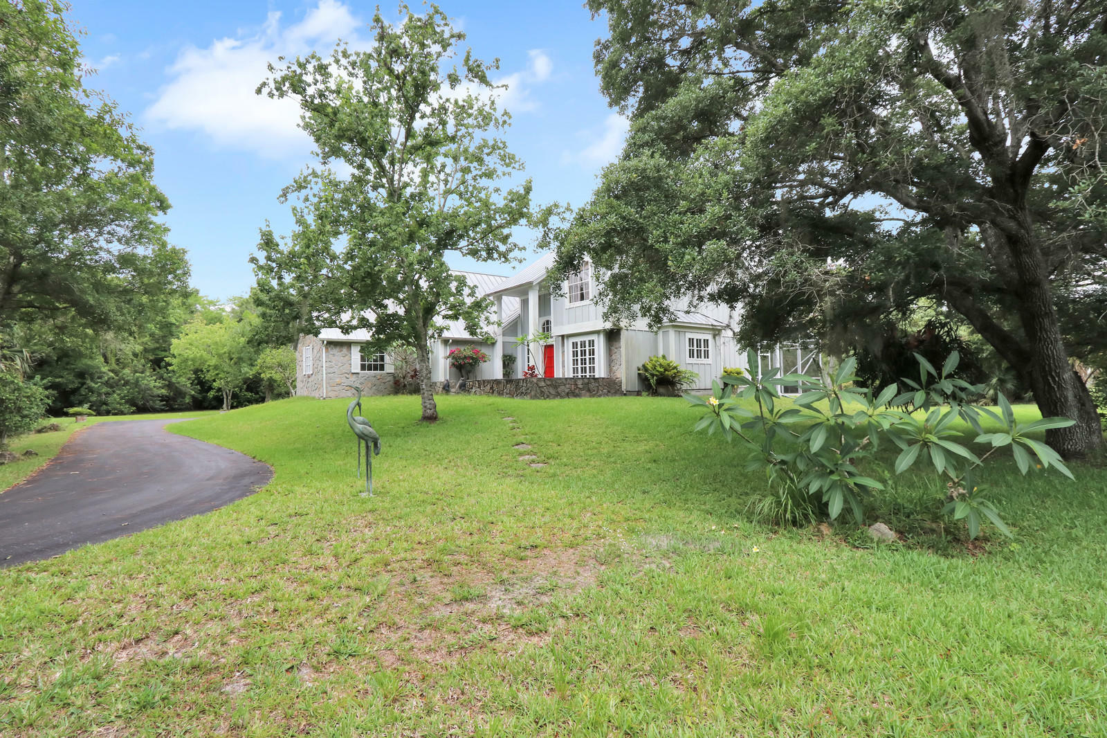 Property Photo:  10721 Pinewood Trail  FL 33478 