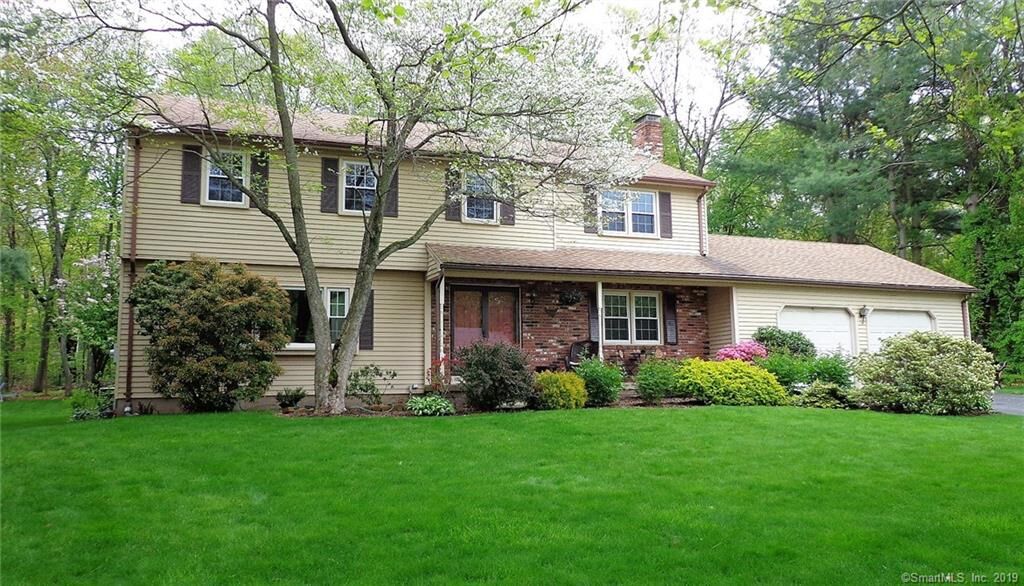 Property Photo: 36 Juniper Lane CT 06074
