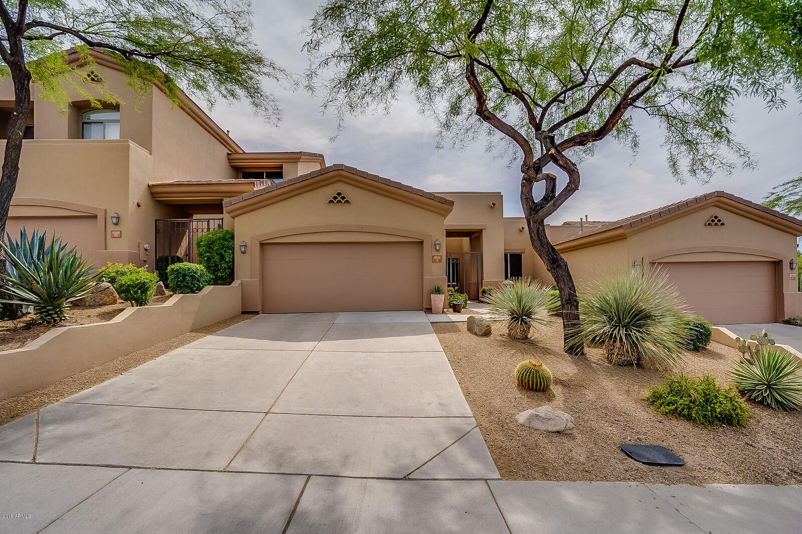 Property Photo:  9725 N Azure Court 2  AZ 85268 