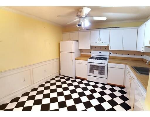 Property Photo: 22 Kenmar 202 MA 01821