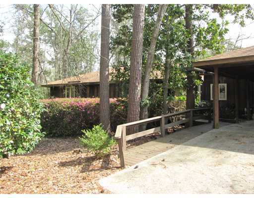 Property Photo: 7617 Fairway Drive MS 39525