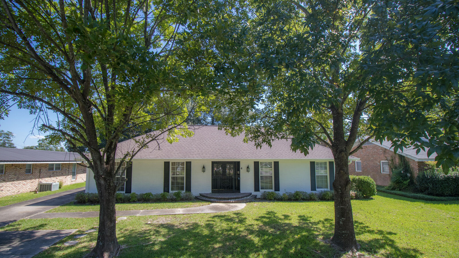 Property Photo:  4 53rd Circle  MS 39507 
