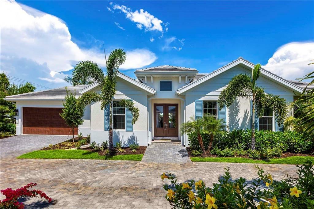 Property Photo:  1620 Bay Road  FL 34239 