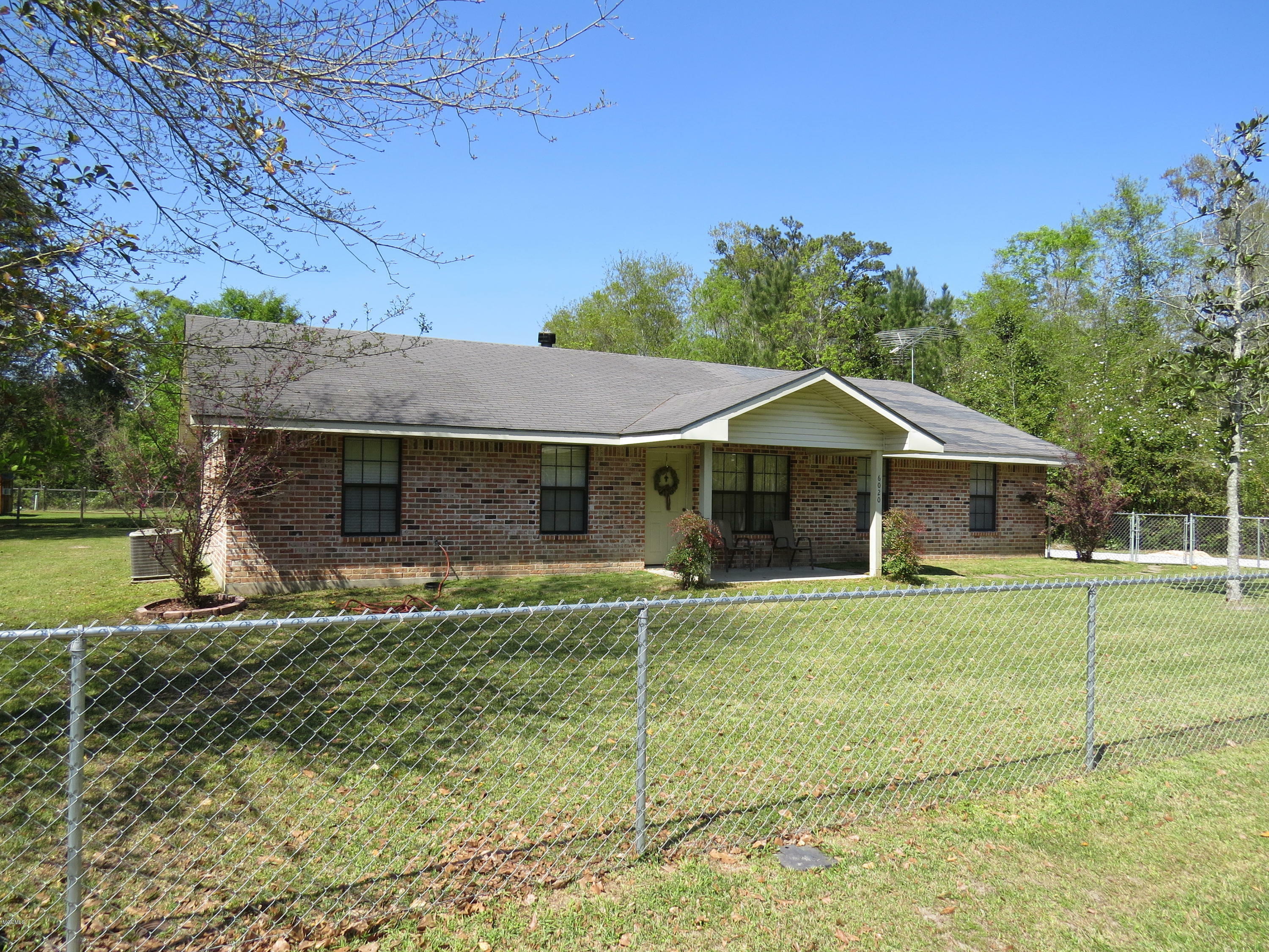 Property Photo: 6020 Pine Tree Drive MS 39556