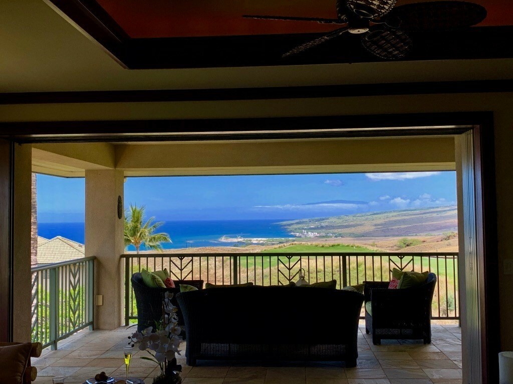 Property Photo:  62-3600 Amaui Pl I201  HI 96743 