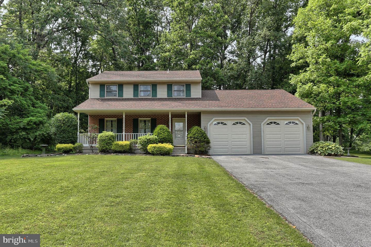 Property Photo: 5466 Ridge Road PA 17022