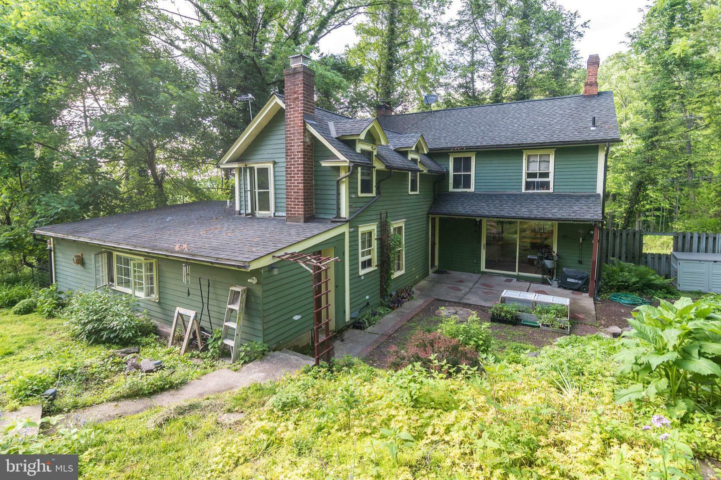 Property Photo:  58 Center Hill Road  PA 18972 