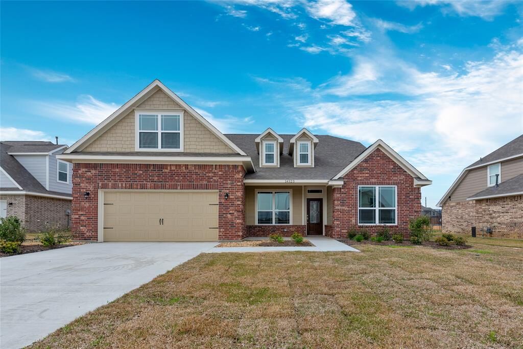 Property Photo:  9806 Santa Anita  TX 77523 
