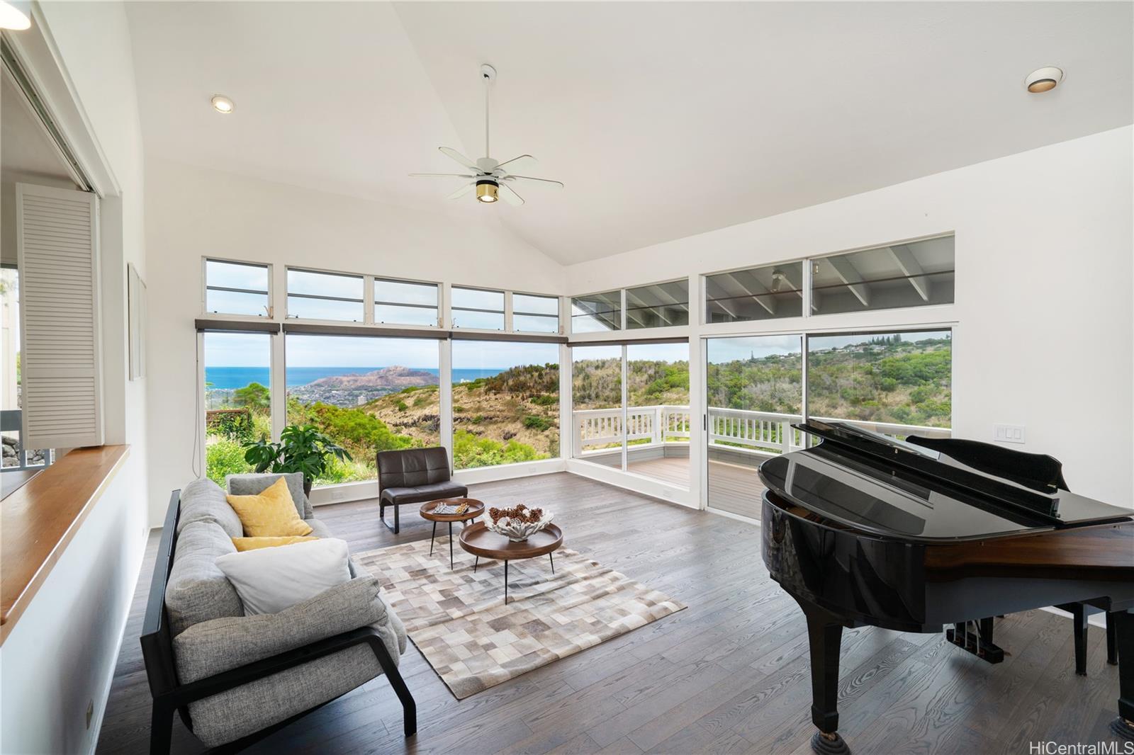 Property Photo: 2069 Meakanu Place HI 96821