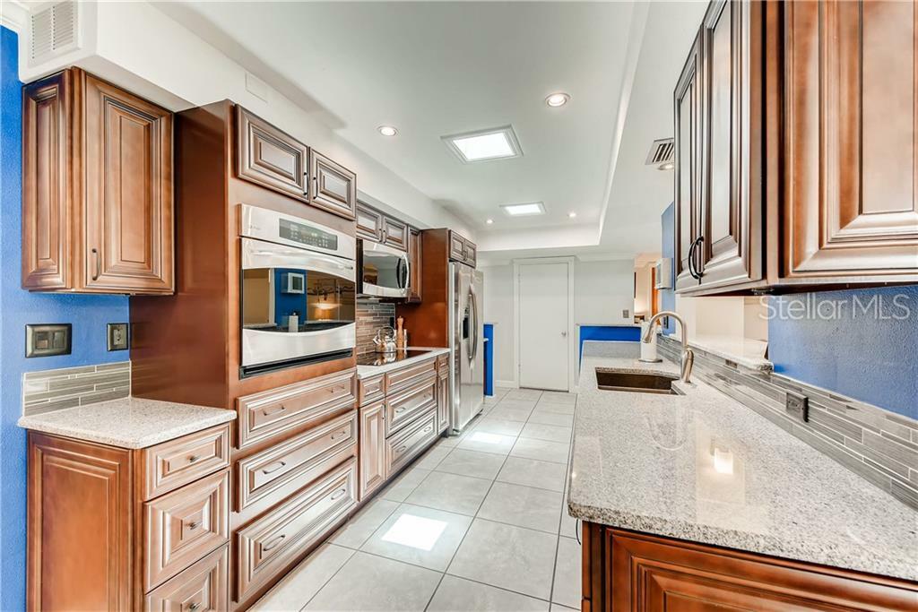 Property Photo: 1812 Bimini Drive FL 32806
