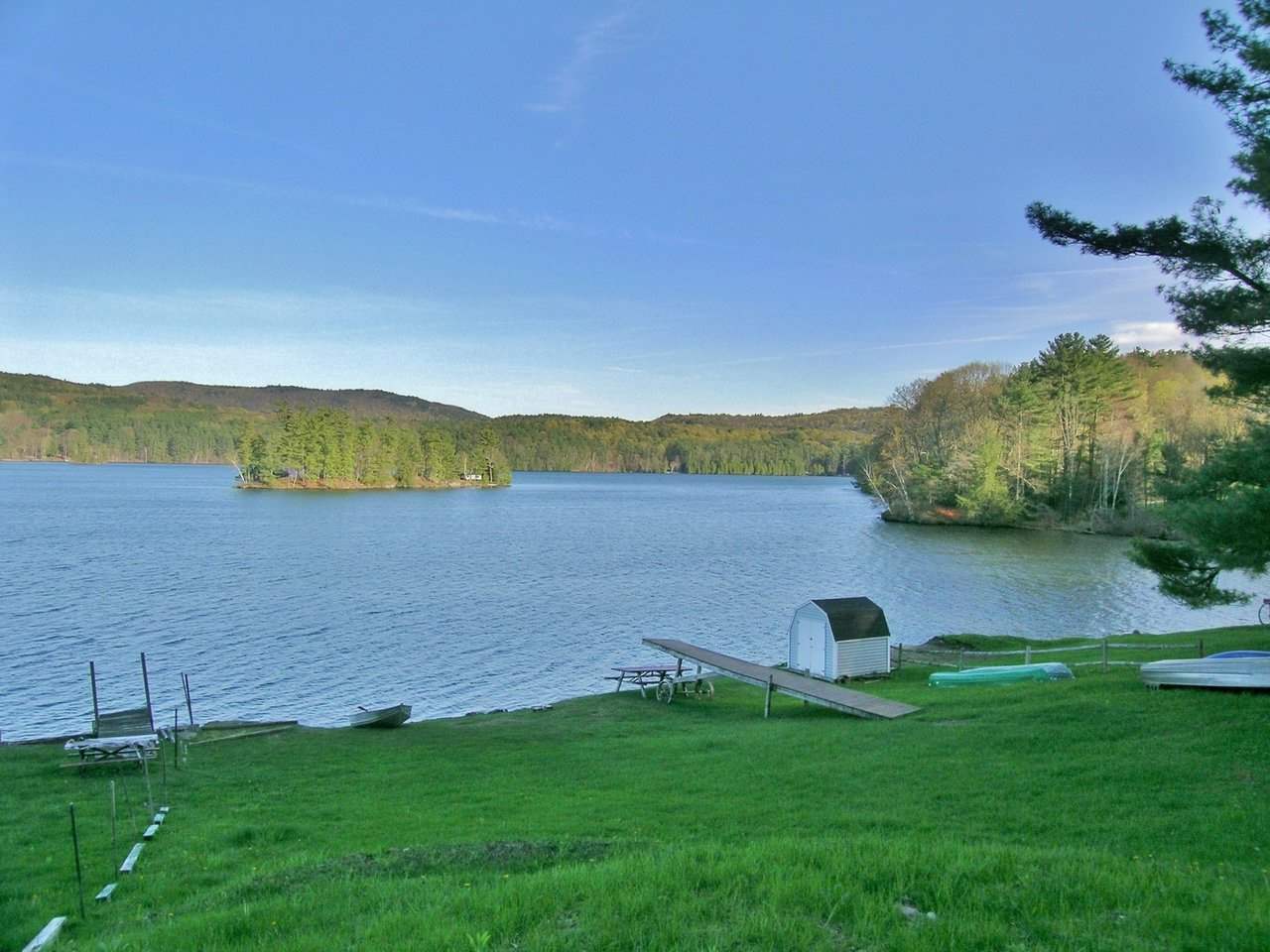 Property Photo:  1043 Lake Hortonia Road  VT 05733 