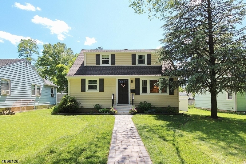 Property Photo:  201 Hunter Avenue  NJ 07023 