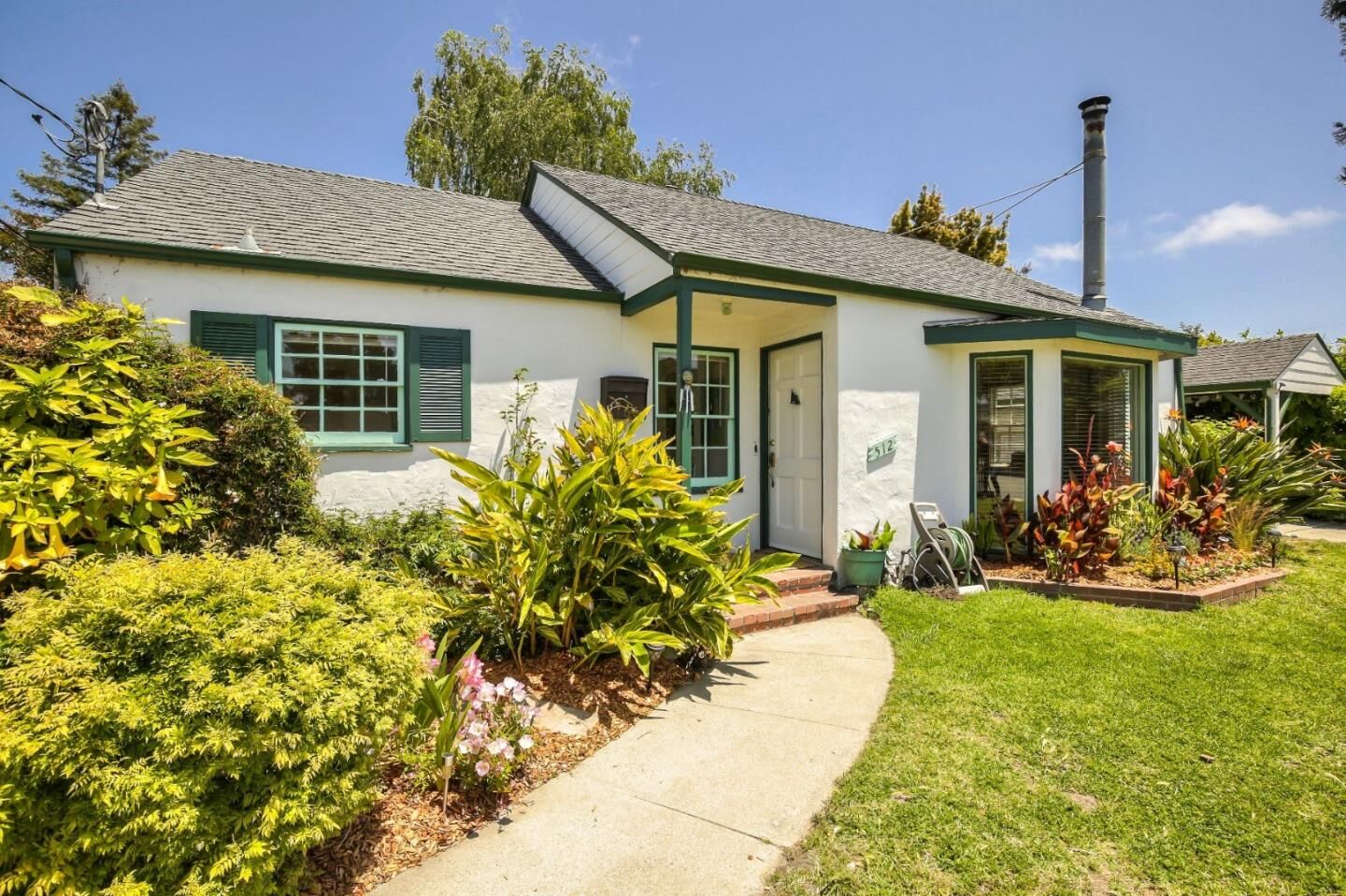 Property Photo: 512 Darwin Street CA 95062