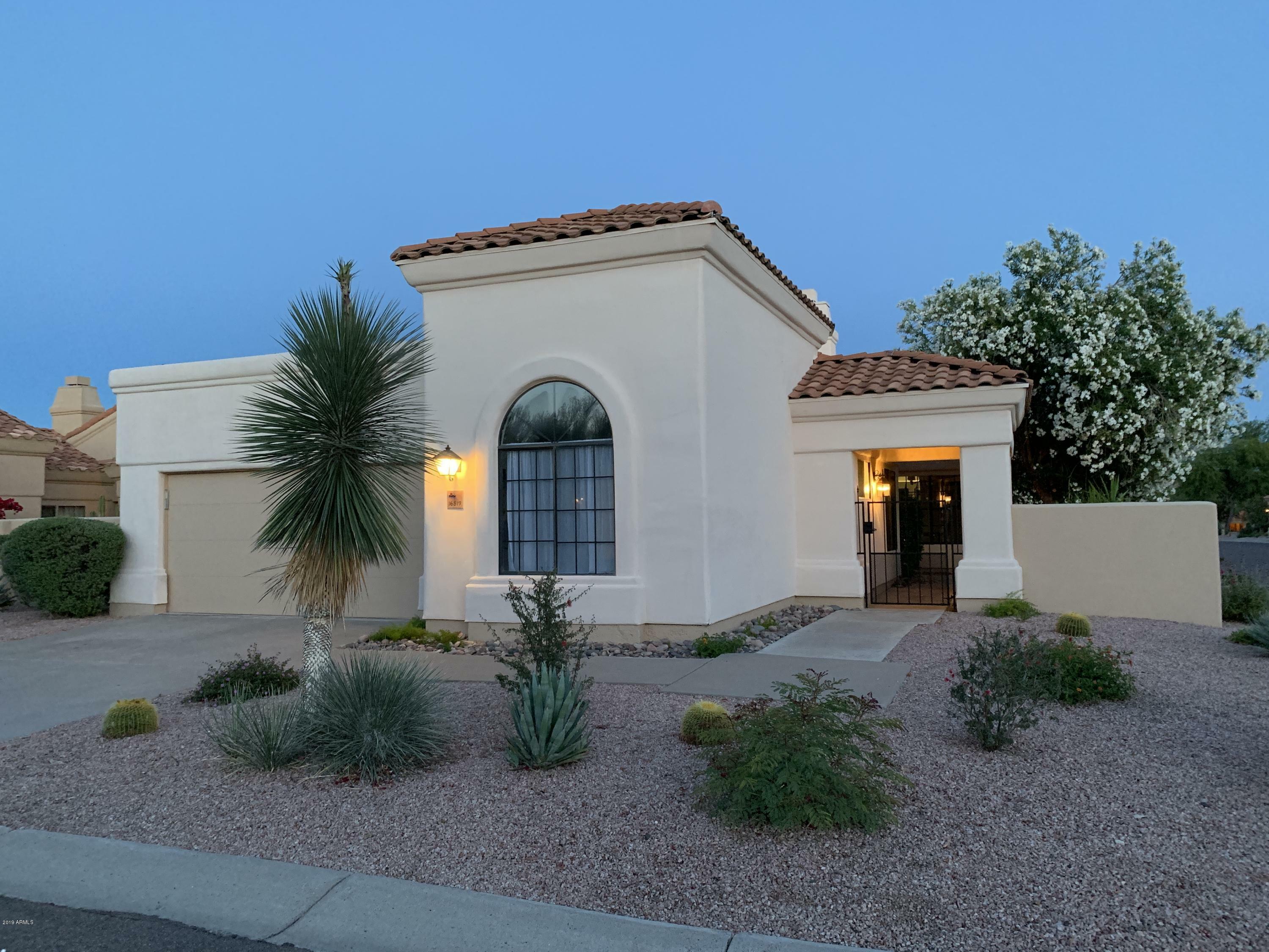 Property Photo:  16819 E Eider Court  AZ 85268 