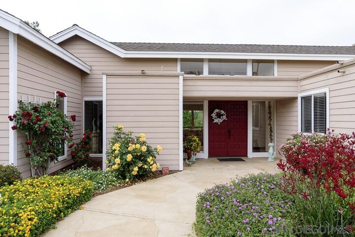 Property Photo:  16520 Calle Ana  CA 92064 