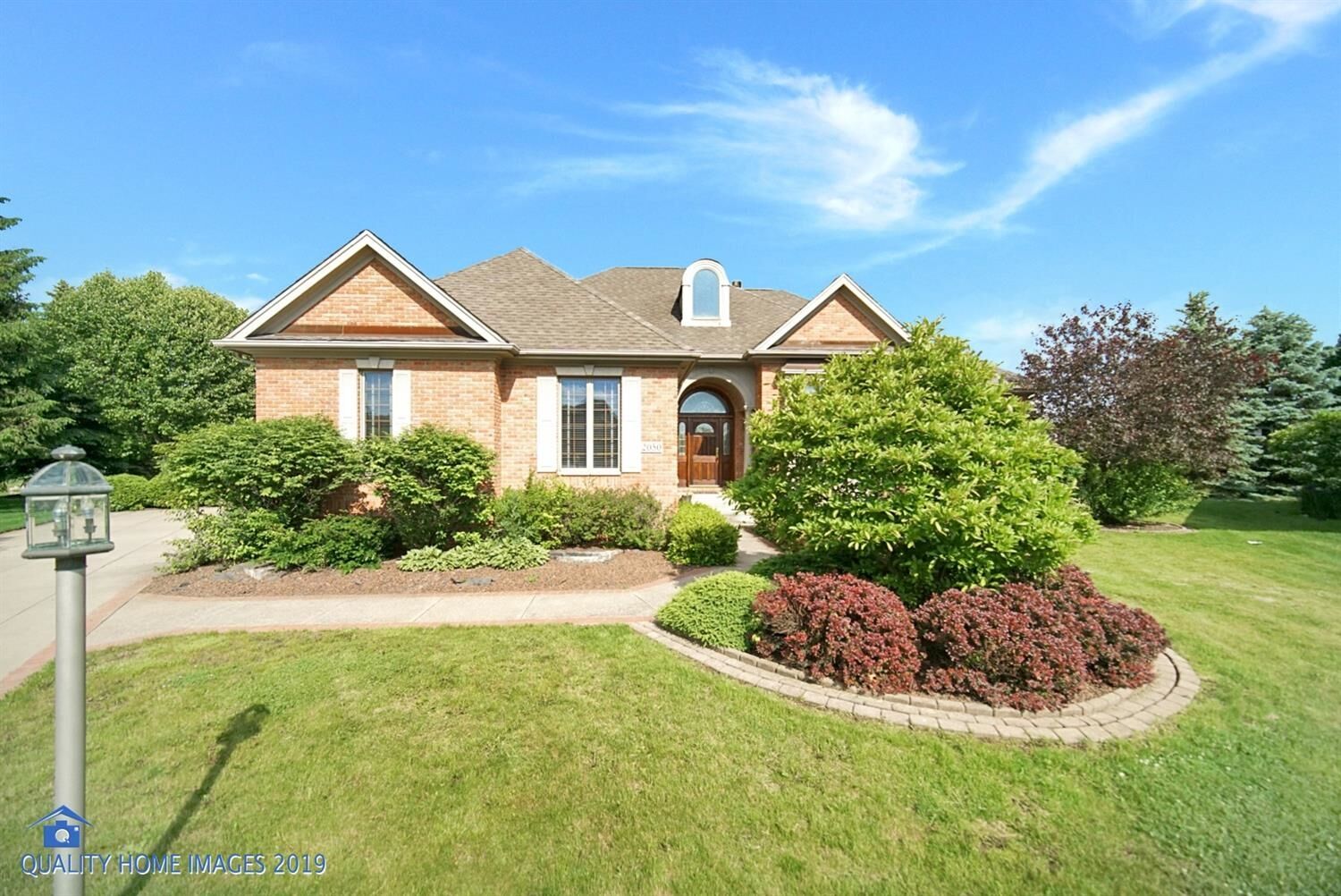 Property Photo: 2050 Maplewood Circle IN 46322