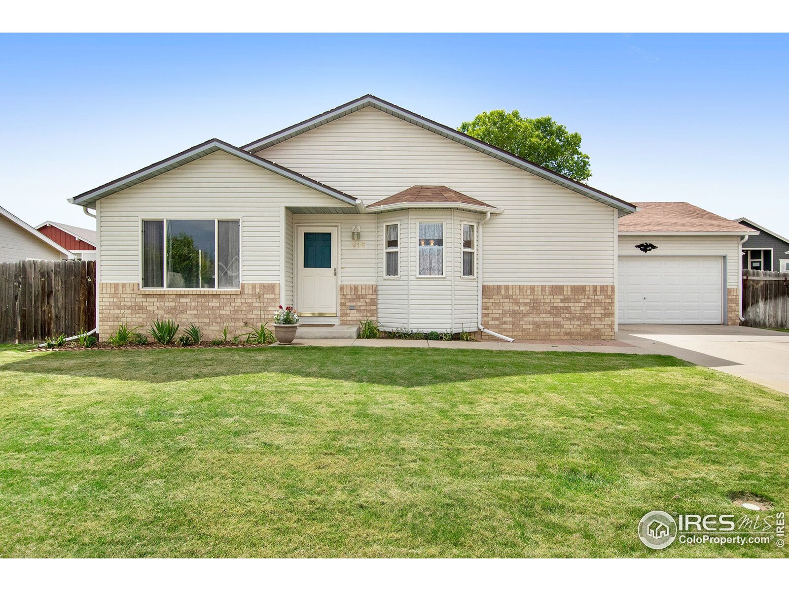 Property Photo:  635 Alpine Ave  CO 80610 