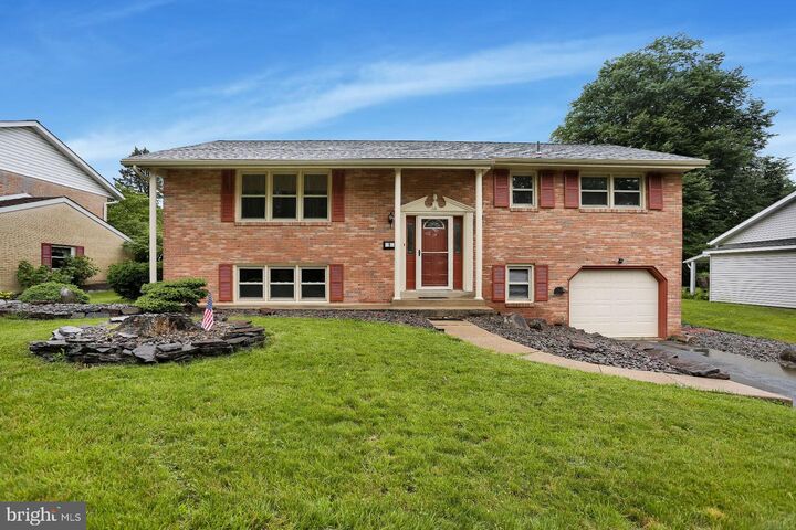 9 Hearthstone Drive  Reading PA 19606 photo