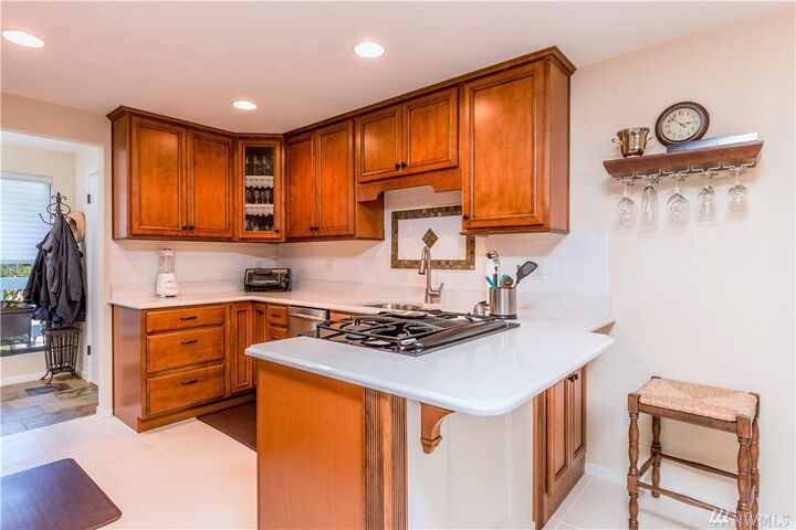 Property Photo:  101 Highland Greens Condos 5  WA 98365 