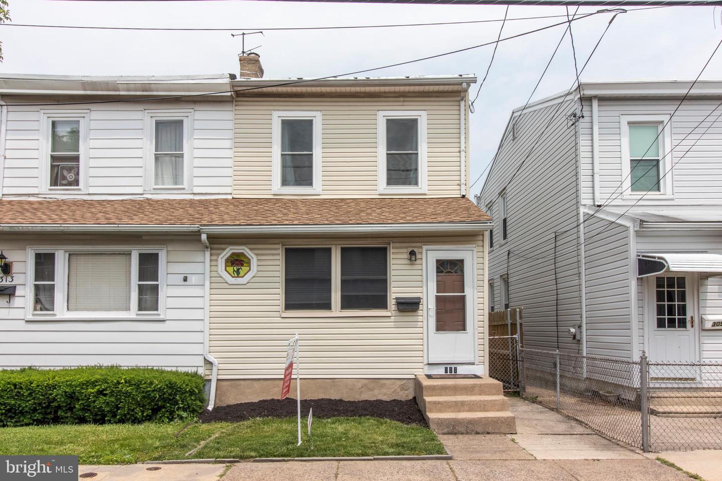 Property Photo: 311 Edmonds Avenue PA 19026