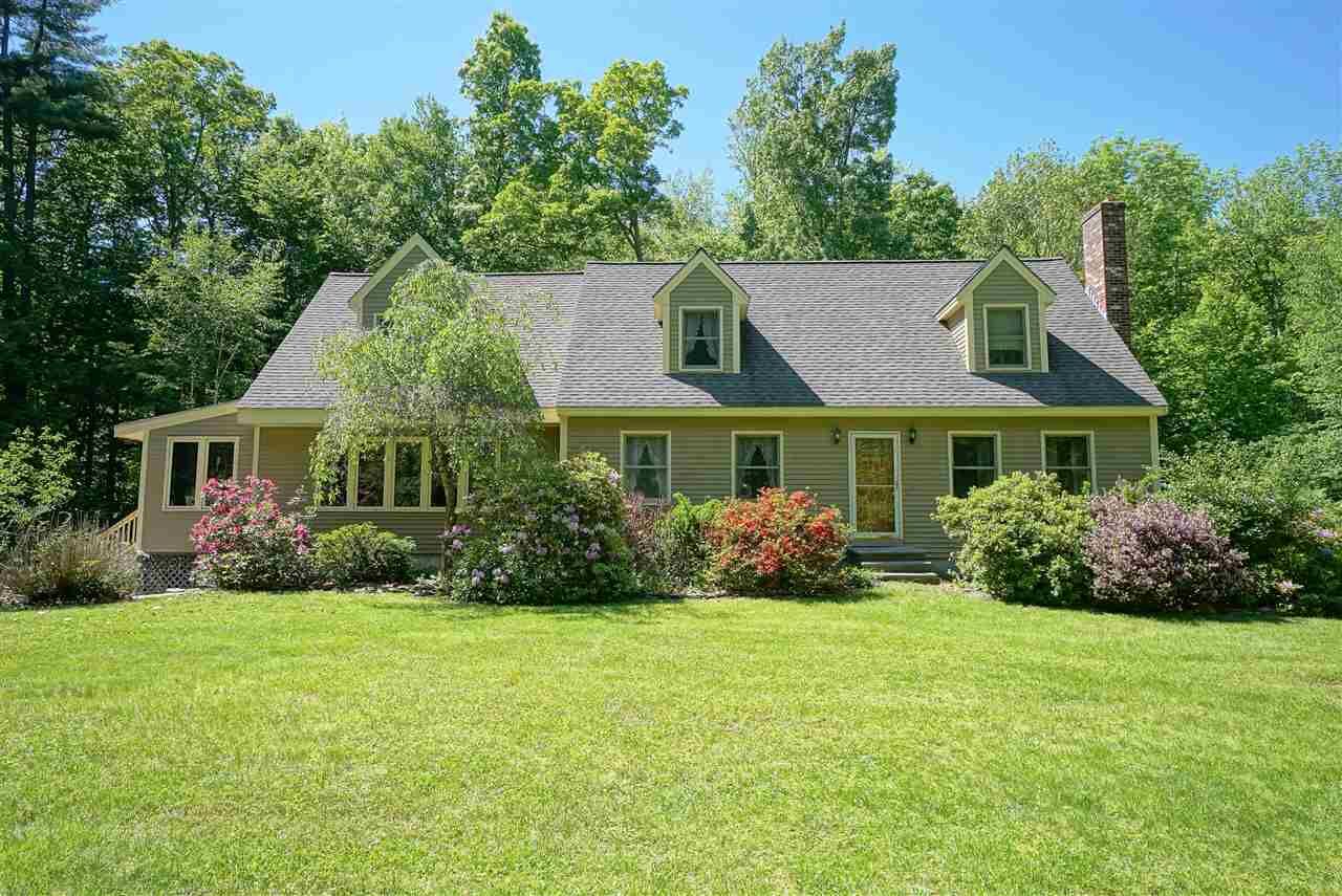 Property Photo:  106 Pond View Drive  NH 03032 