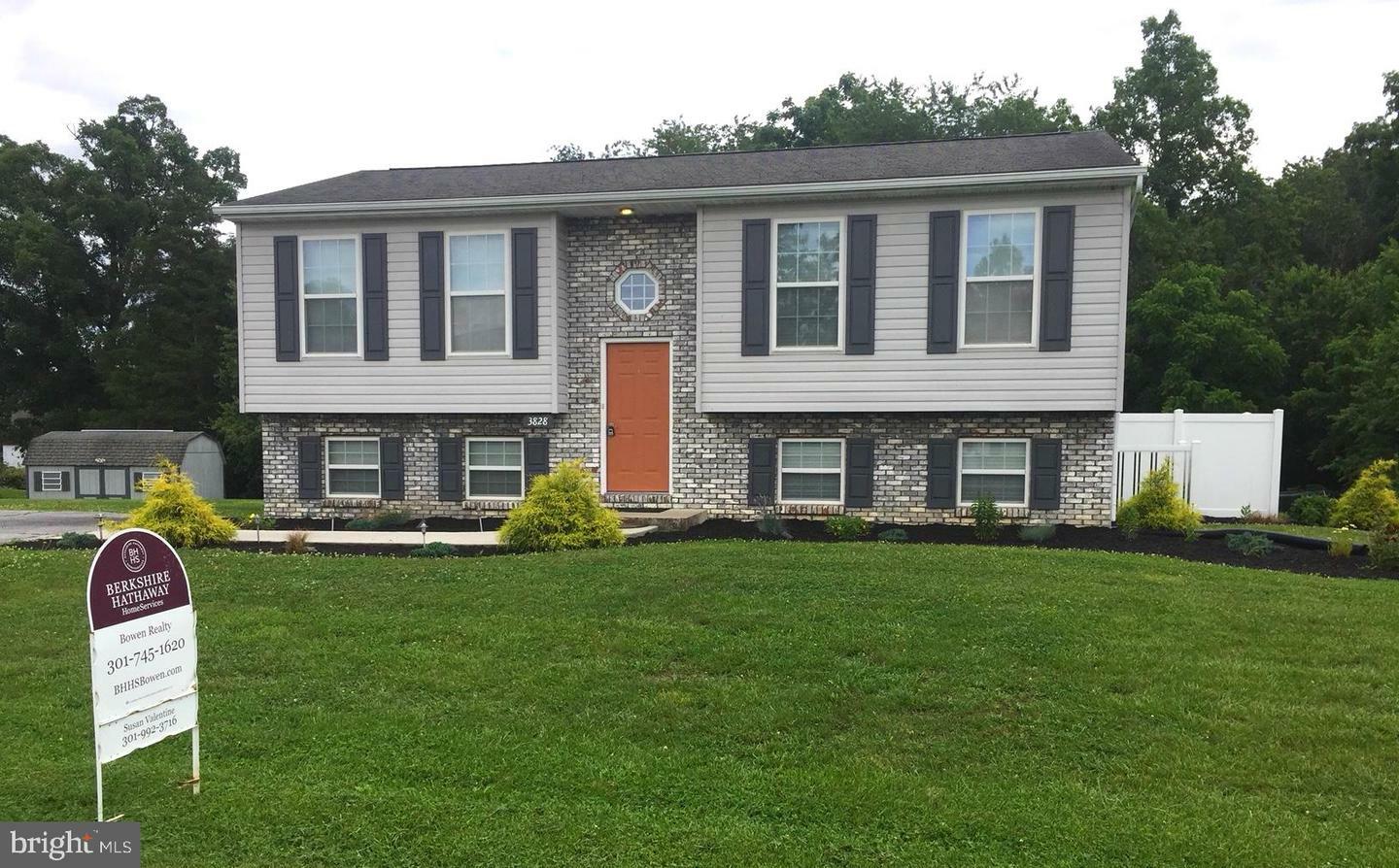 Property Photo: 3828 Albert Avenue PA 17225