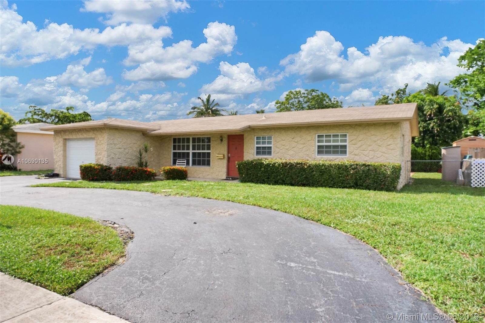 Property Photo:  6619 Pebble Bch  FL 33068 