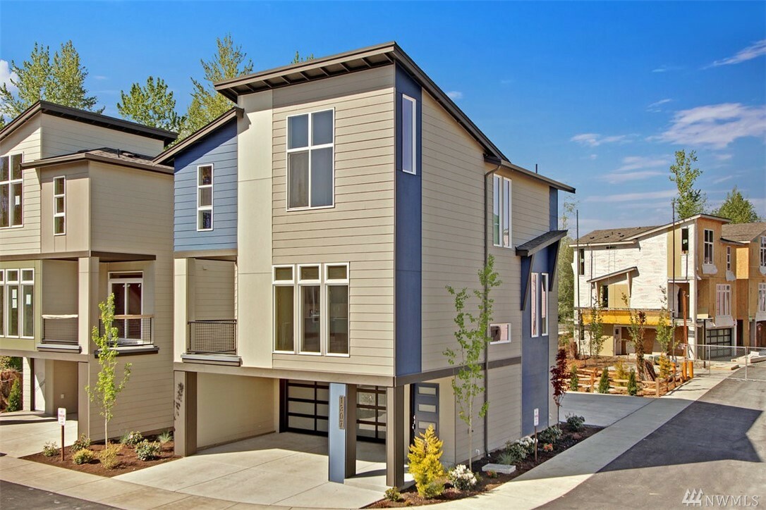 Property Photo: 15010 12th Place W 20 WA 98087