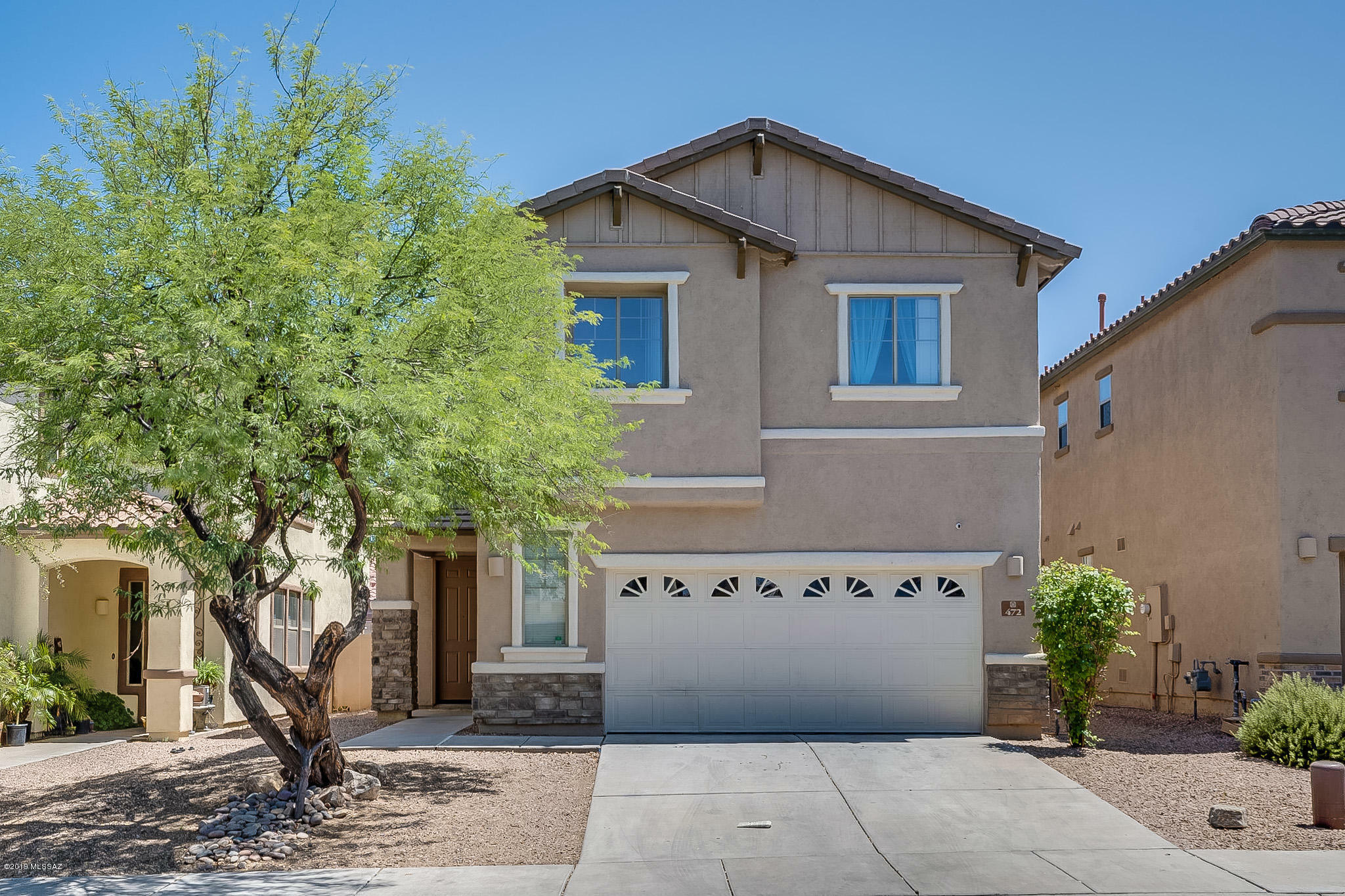 Property Photo:  472 E Calle De Ocaso  AZ 85629 