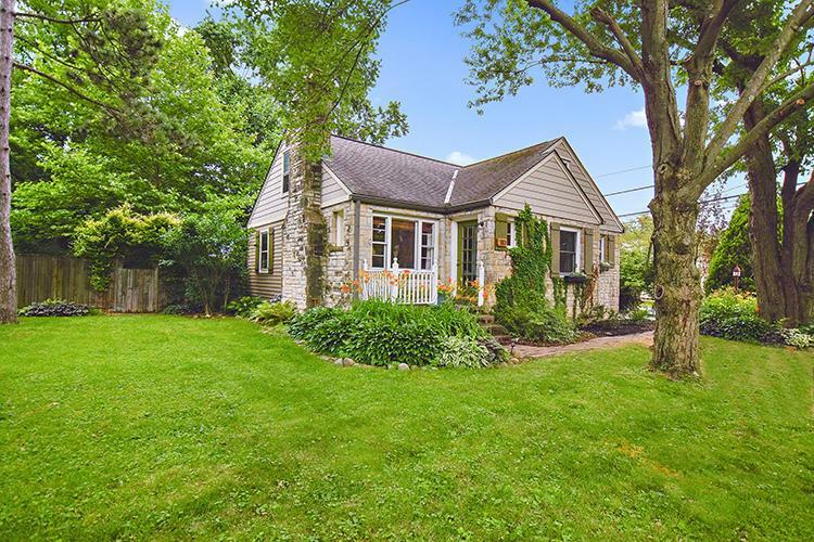Property Photo:  110 James Road  OH 43230 