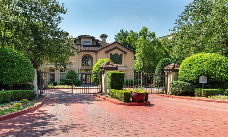 Property Photo: 3777 NE Peachtree Road NE 436 30319