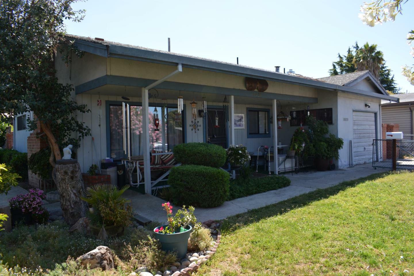 Property Photo:  10020 Griffith Street  CA 95127 