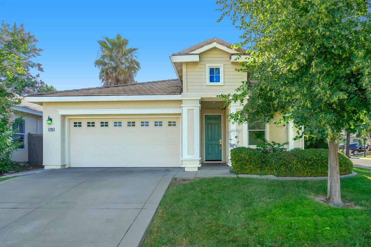 Property Photo:  5720 Beadnell Way  CA 95835 