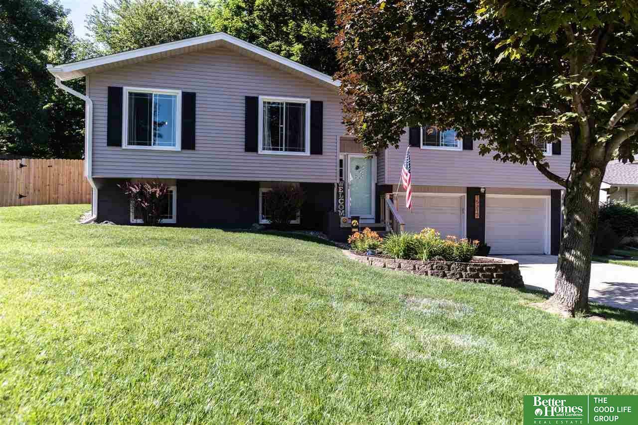 15217 Harney  Omaha NE 68154 photo