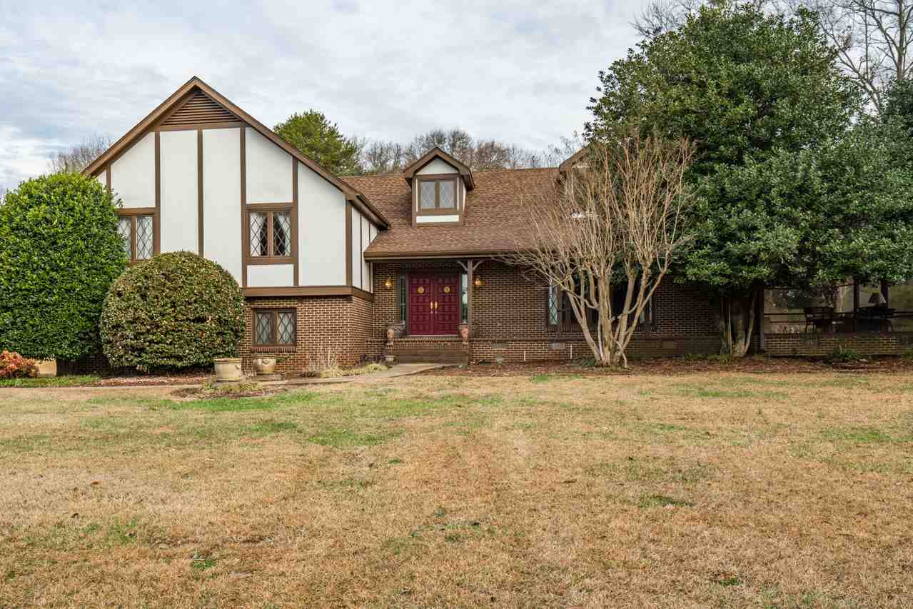 Property Photo:  103 Twin Lakes Drive  SC 29369 