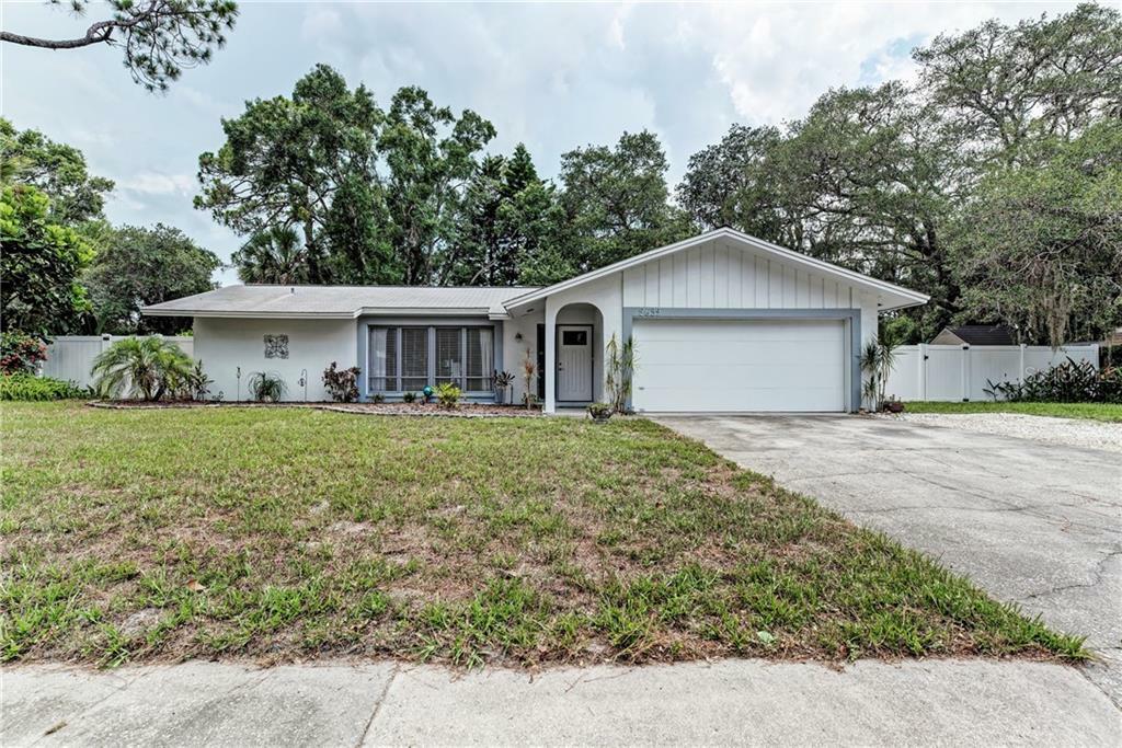 Property Photo:  2639 Pursell Circle  FL 34232 