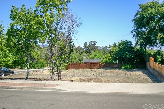 Property Photo:  1297 Rich Court  CA 93401 