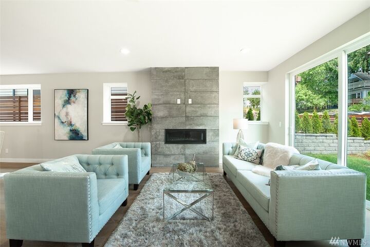 Property Photo:  935 N 72nd St  WA 98103 