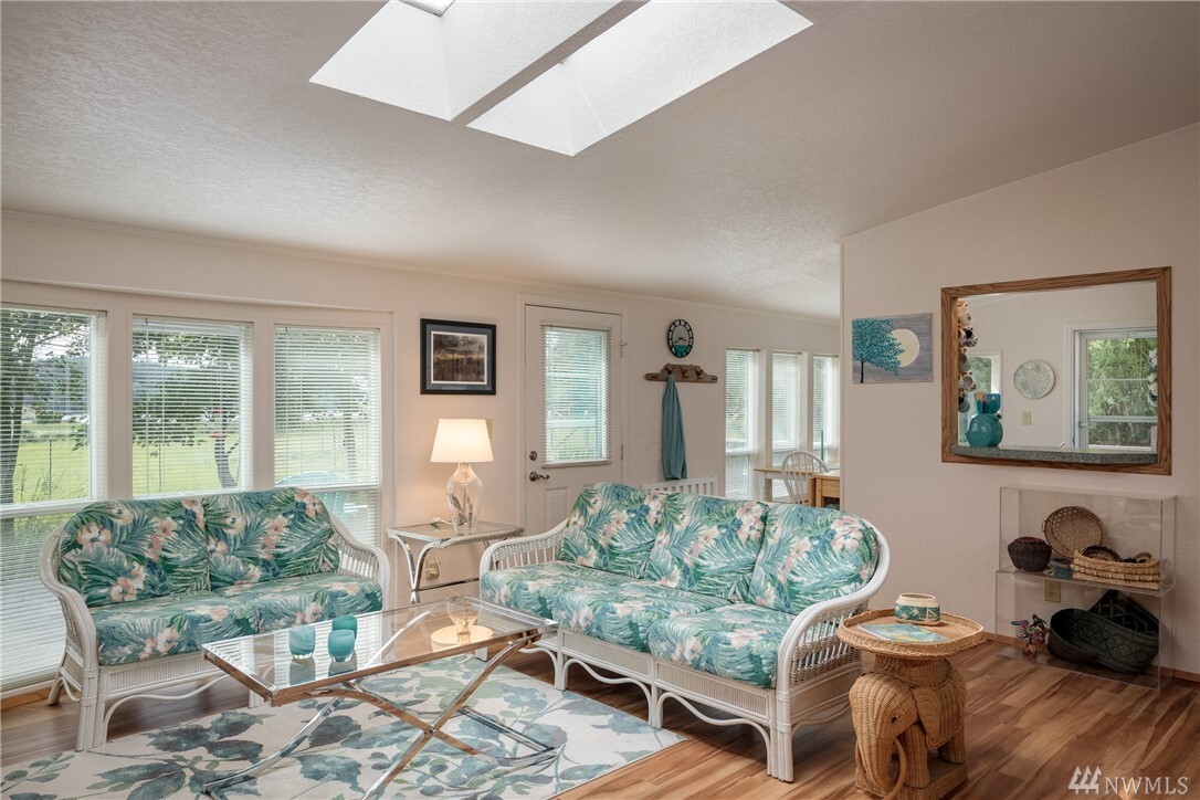Property Photo: 447 Wren Rd WA 98261