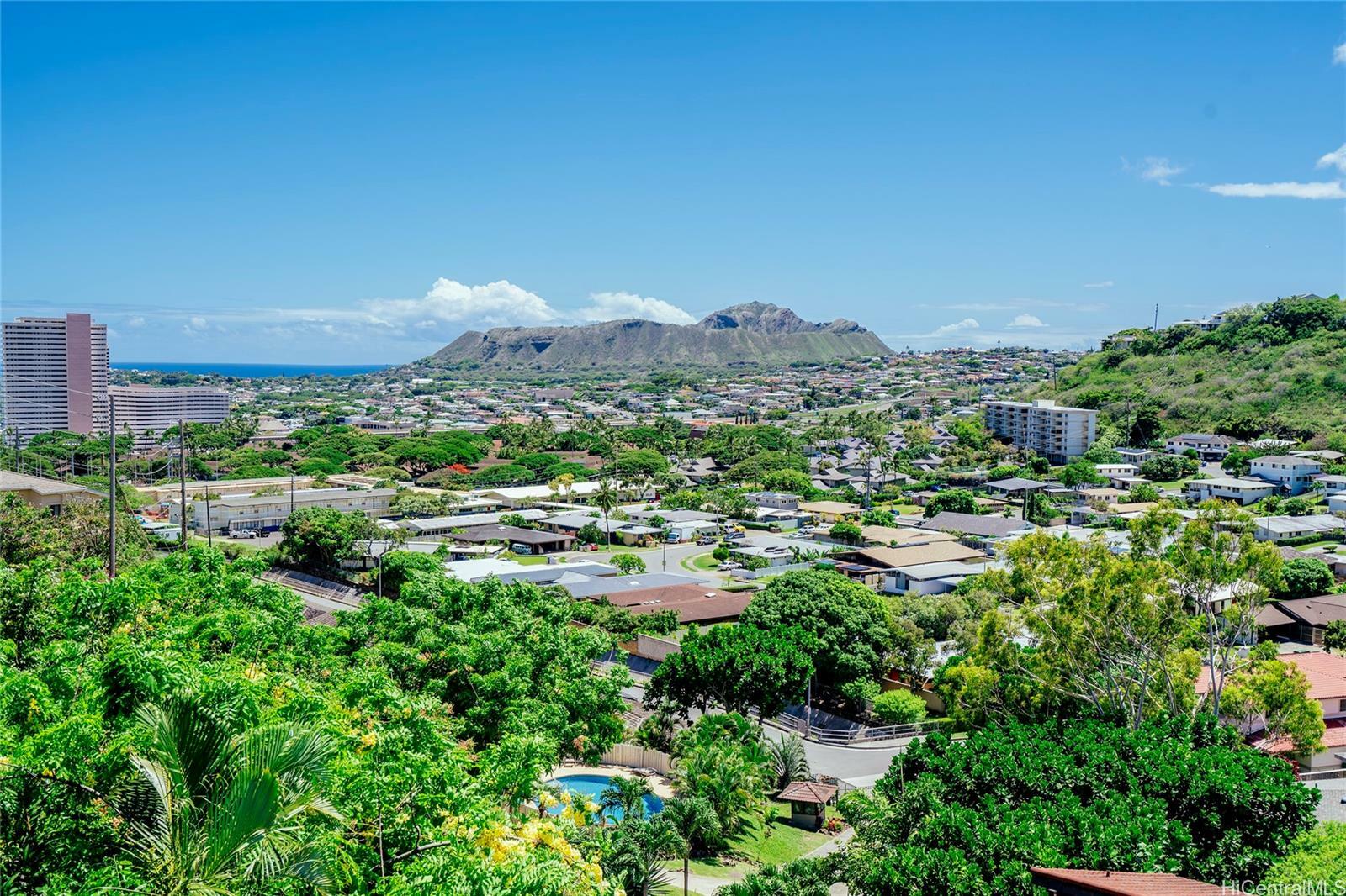 Property Photo: 1487 Hiikala Place 43 HI 96816