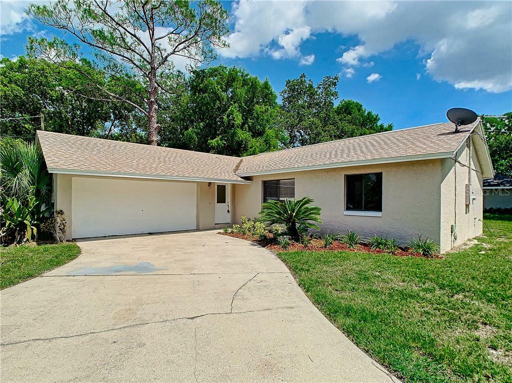 Property Photo: 701 Wylly Avenue FL 32773